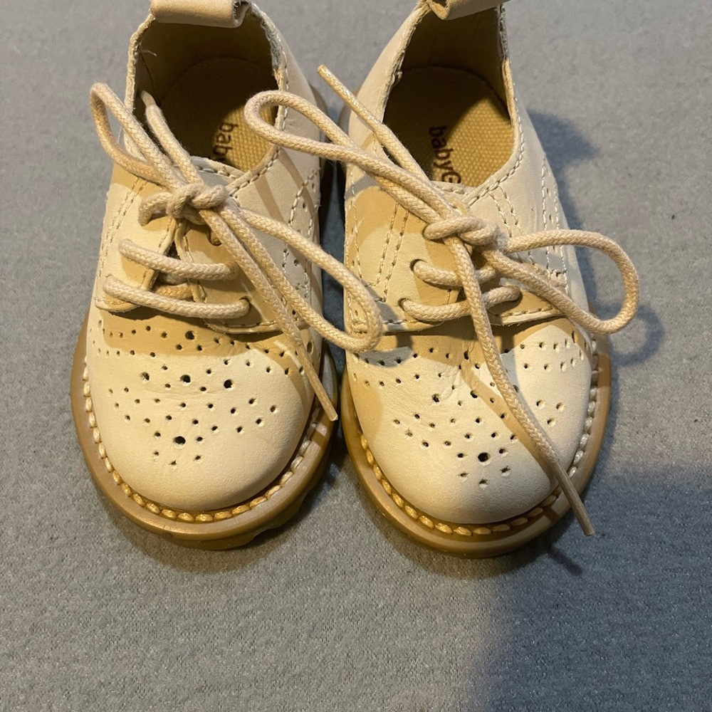 Baby Gap Cream Kids Shoes
